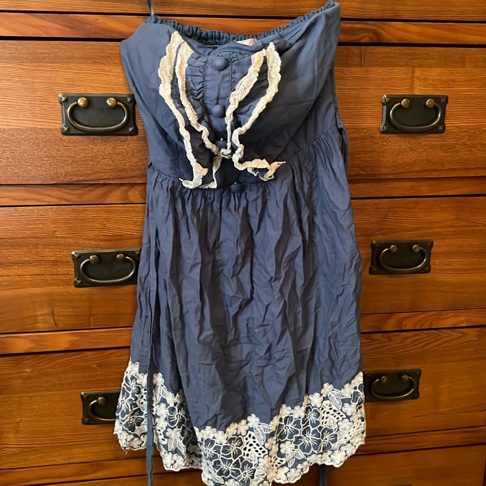 Wet Seal strapless baby doll lace button dress